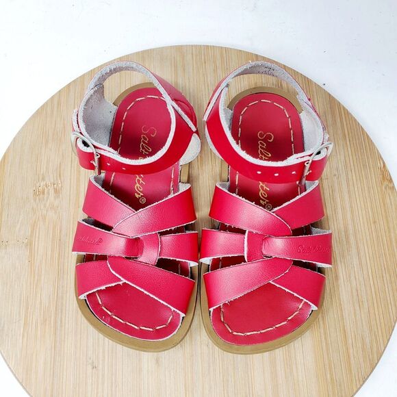 Saltwater Sandals Kids 7 Red Toddler Flats Strappy Play Shoes Girls - Picture 1 of 12